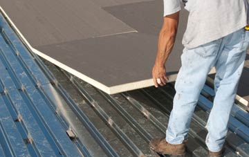 benefits of insulating Green flat roofing
